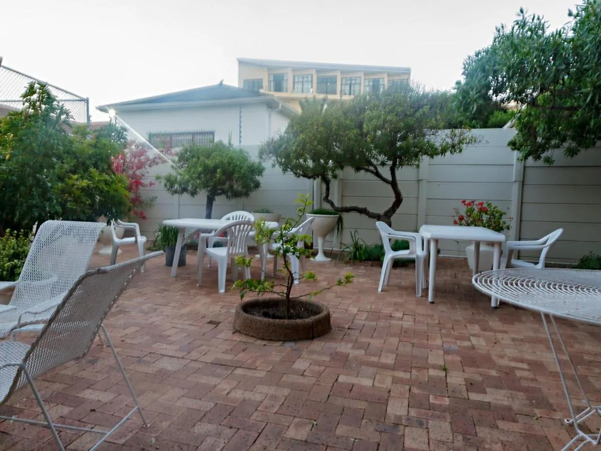 Ocean-Song Apartment Strand South Africa